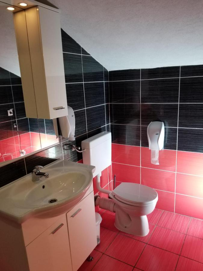 Wellness B&B Winery Sontacchi Kutjevo Exteriér fotografie