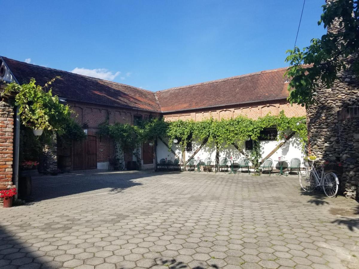 Wellness B&B Winery Sontacchi Kutjevo Exteriér fotografie